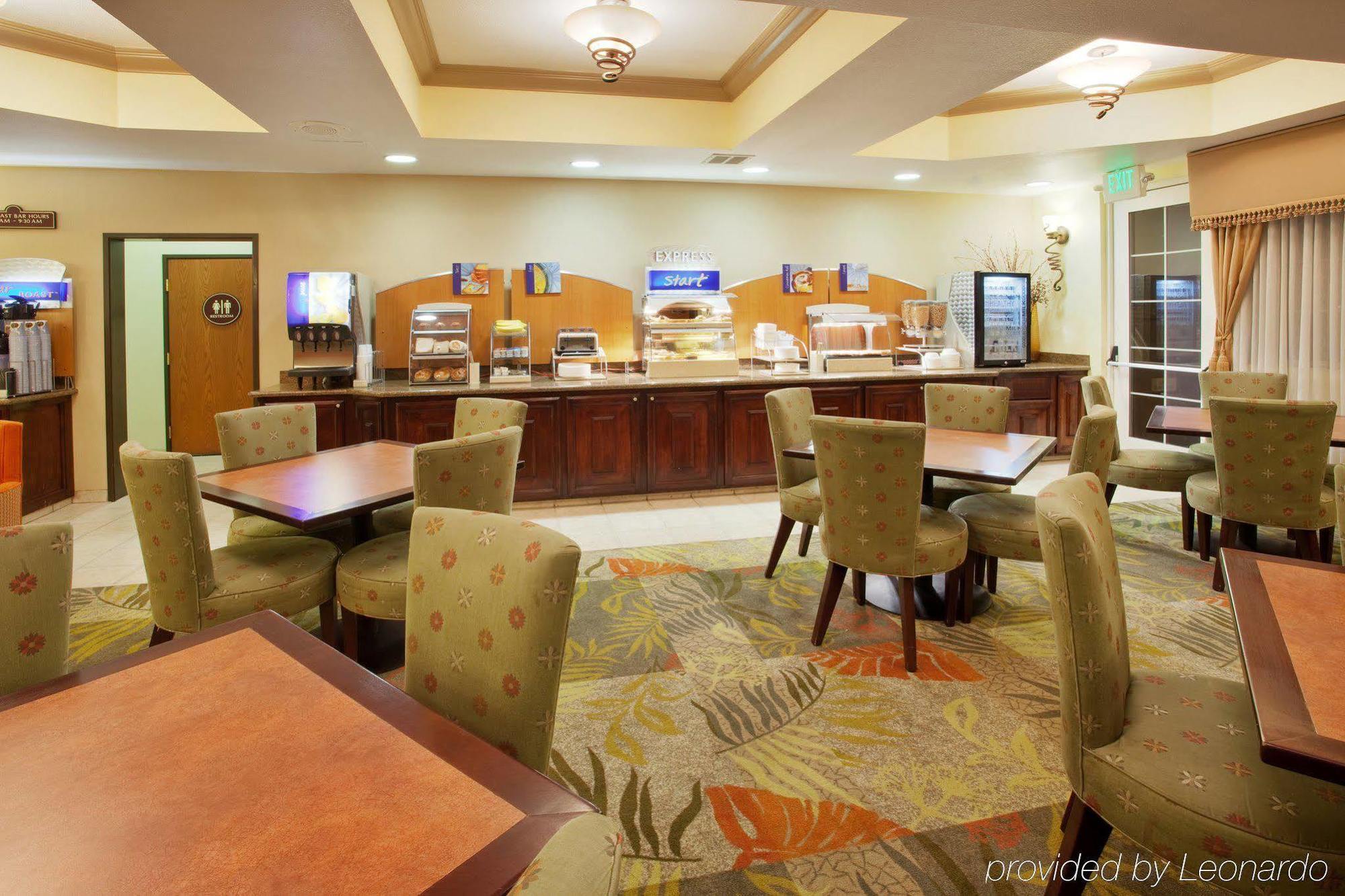 Holiday Inn Express & Suites Oakland - Airport By Ihg Εξωτερικό φωτογραφία